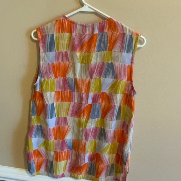 🔥🔥Super cute tank shirt - Picture 2 of 4